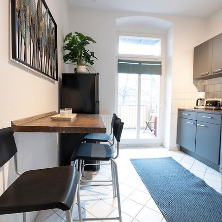 Zwickau Mittendrin, Tolles Balkon-Apartment Екстериор снимка