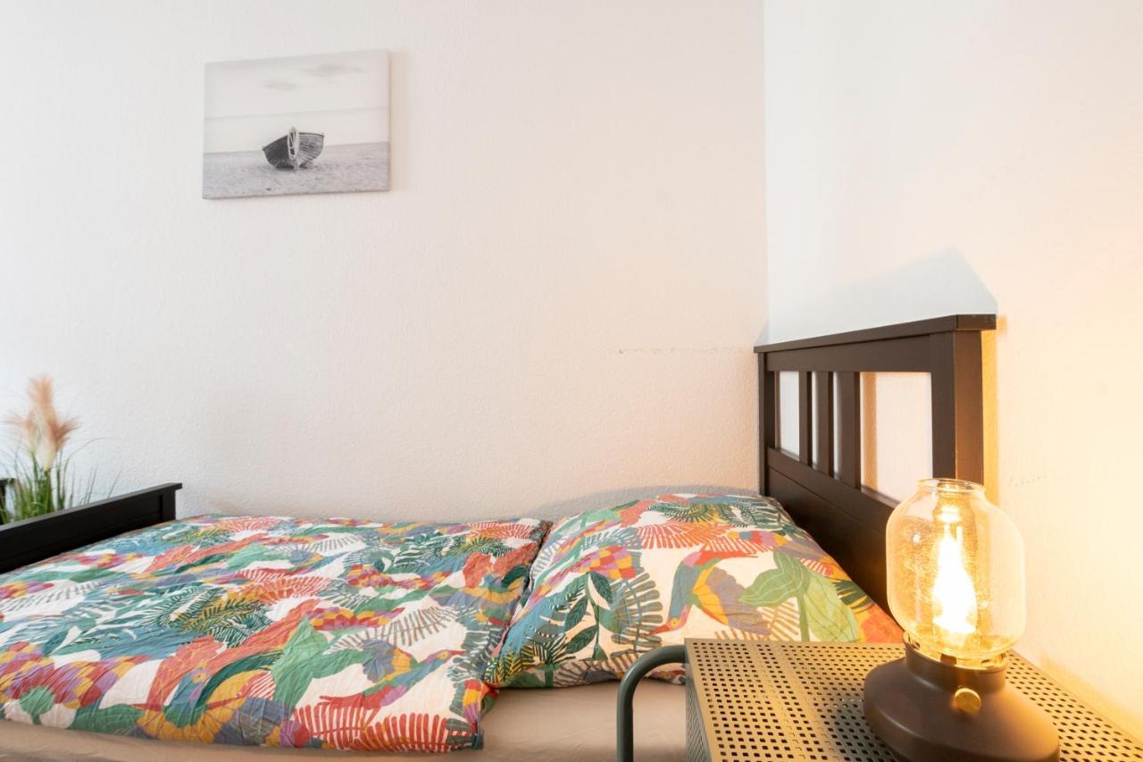 Zwickau Mittendrin, Tolles Balkon-Apartment Екстериор снимка