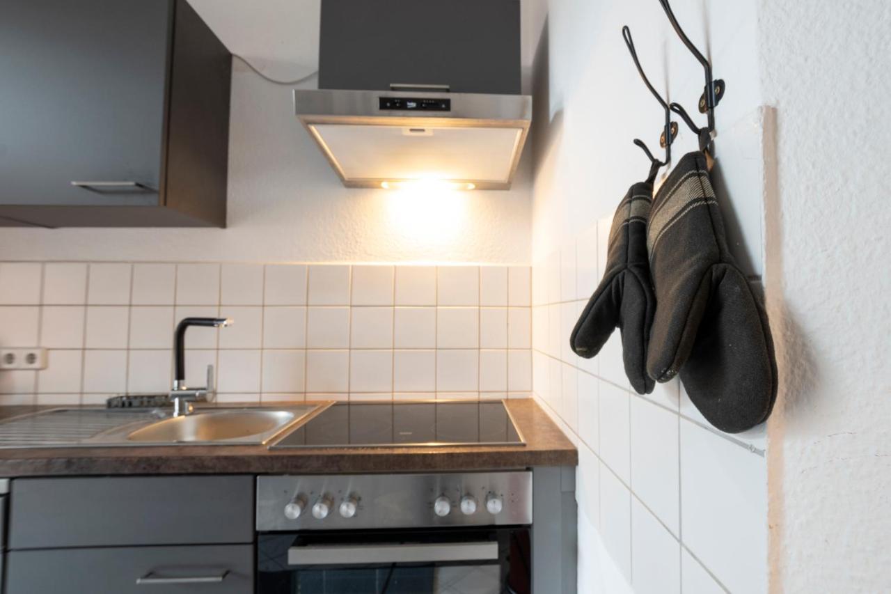 Zwickau Mittendrin, Tolles Balkon-Apartment Екстериор снимка