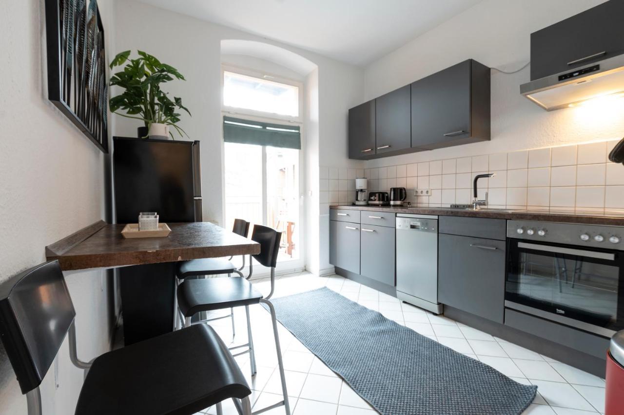 Zwickau Mittendrin, Tolles Balkon-Apartment Екстериор снимка